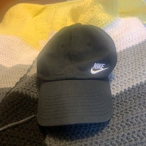Black and White Nike Hat